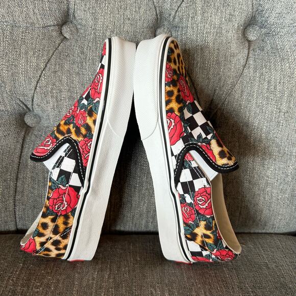 NEW Vans Womens Classic Slip On Rose Animal Checkerboard Low Sneaker Shoes 5 - Picture 7 of 12
